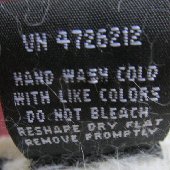 Xhilaration Stretch Sweater White Button Up Size Medium Rabbit Hair and Nylon - Picture 5 of 8